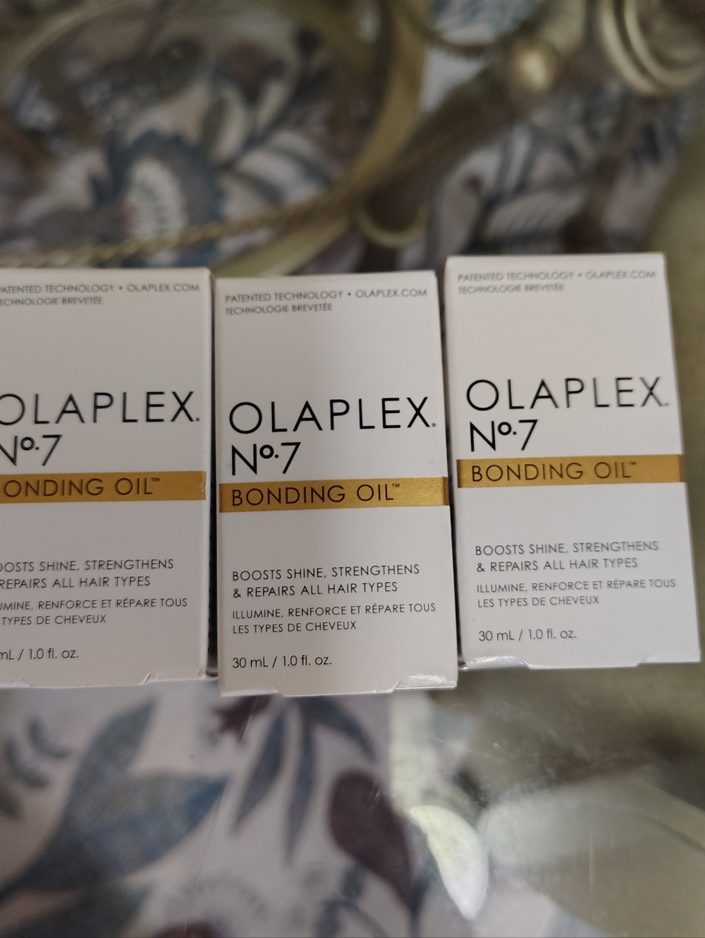 3 Bottles Of OLAPLEX No.7 Bonding Oil - White & Gold Packaging (Set of 3)